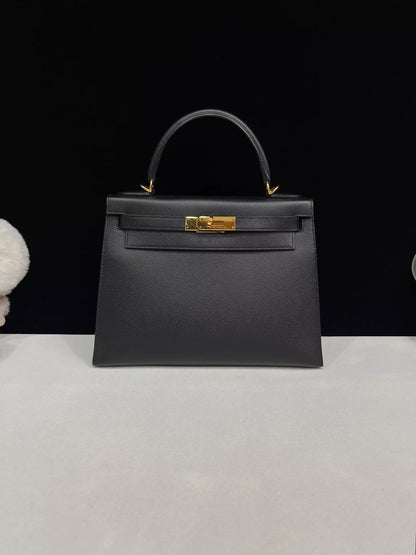 Hermes Kelly 28 black Epsom leather gold hardware