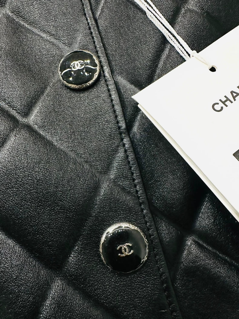 Chanel 25P black quilted lambskin leather jacket