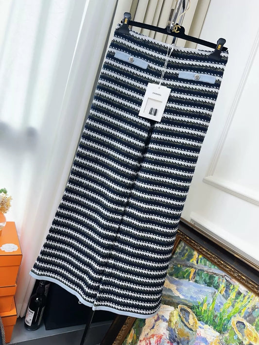CHANEL 22b blue and white striped wide-leg pants