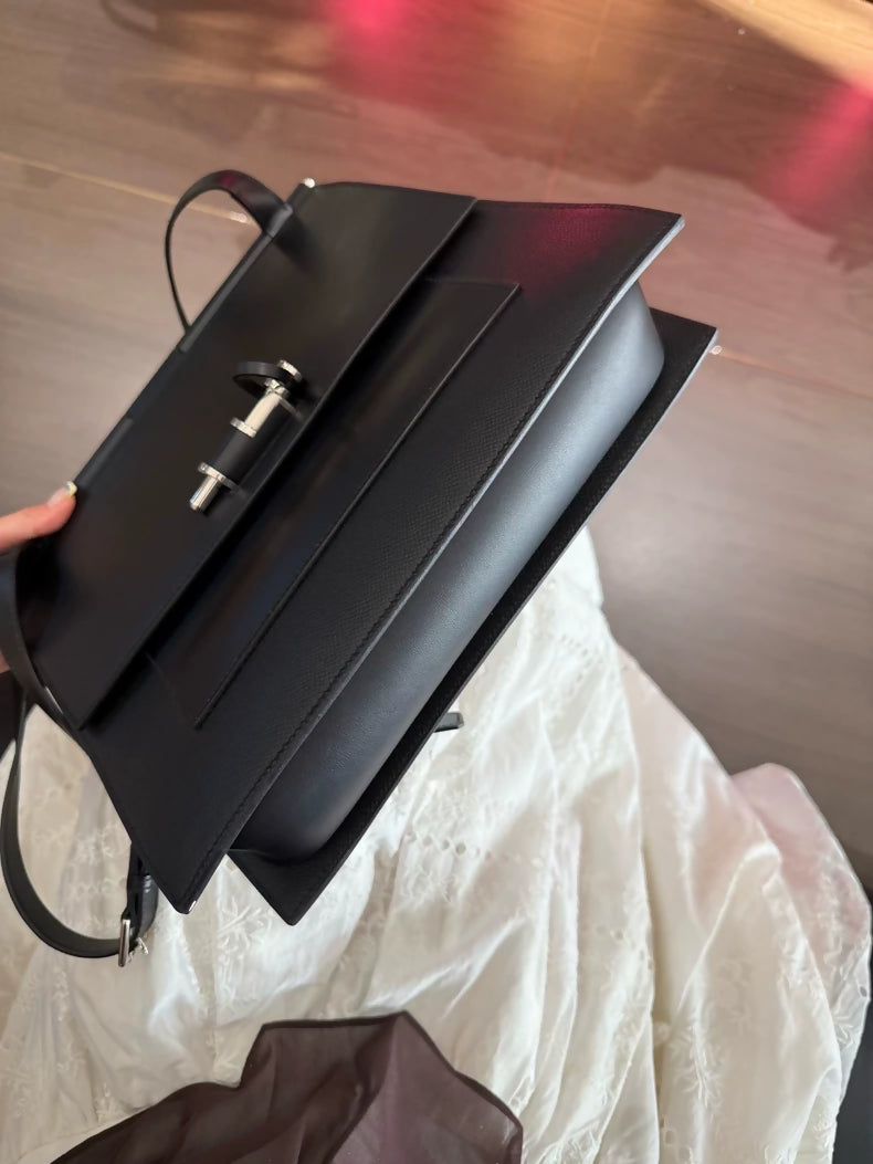 Hermès Sacabar 30 Black Palladium hardware