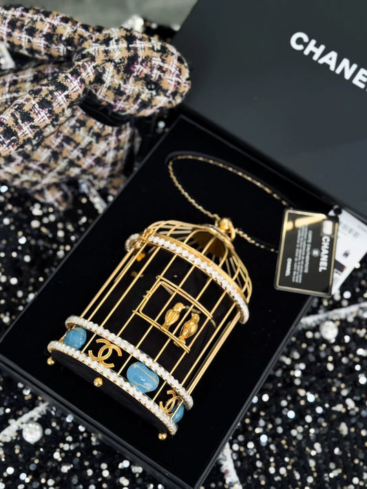 Chanel 20A Métiers d'Art gold rhinestone birdcage bag