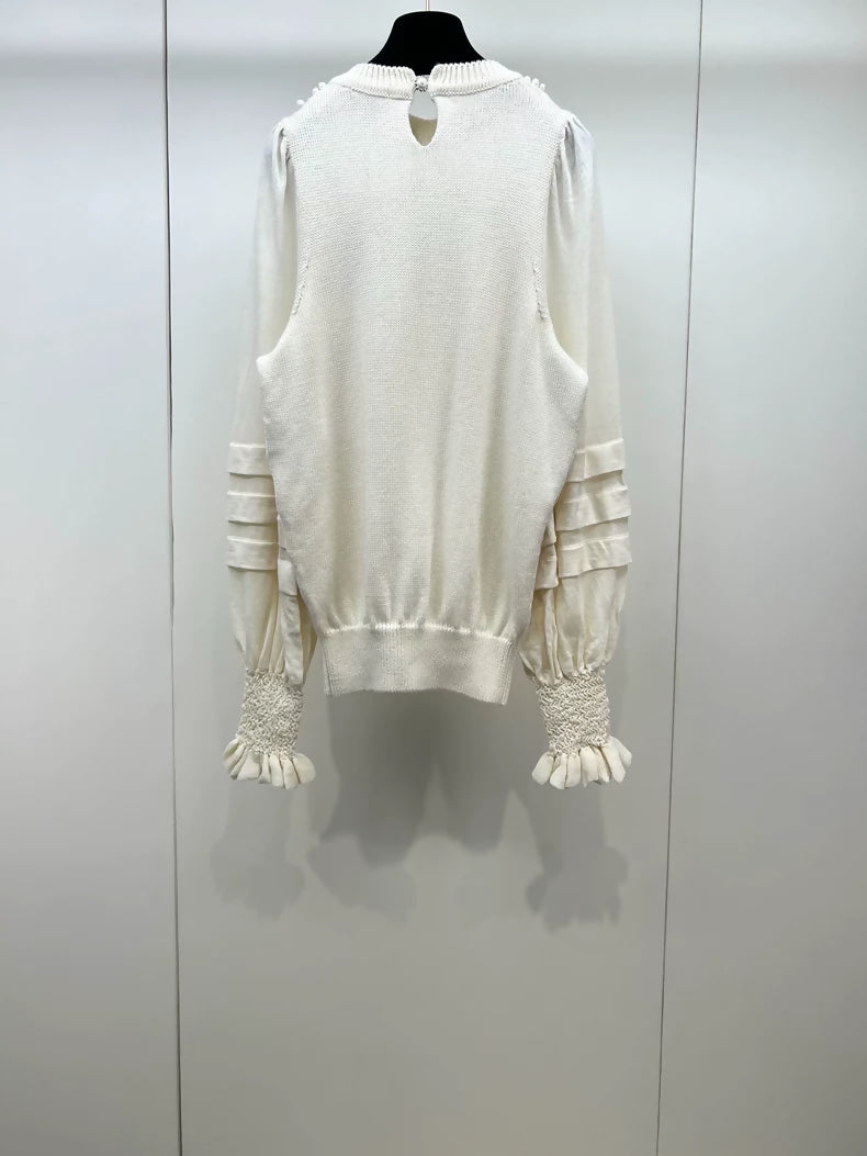 Chanel 25K openwork beige neckline knit sweater