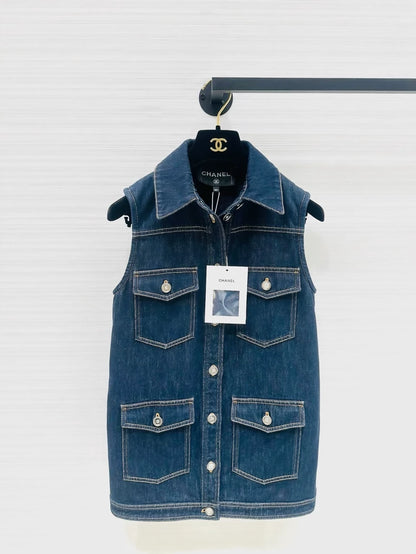 Chanel 25C maxi dress in blue denim with pockets