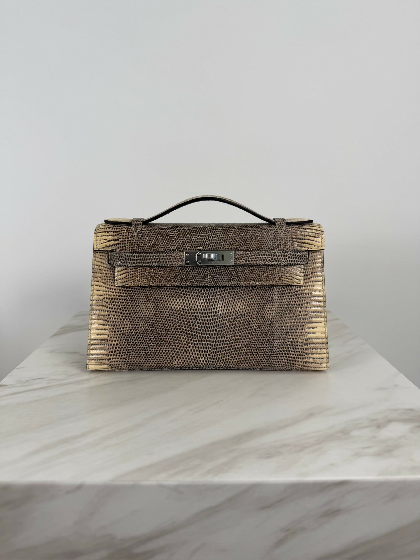 Hermès Kelly Pochette Ombré Lizard PHW Z 2022