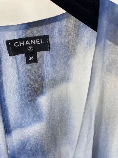 Chanel bleu Silk shirt