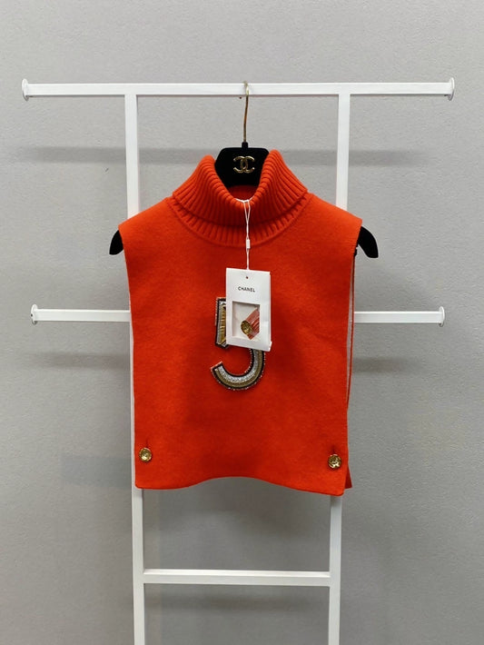 Chanel 21k red sleeveless turtleneck vest