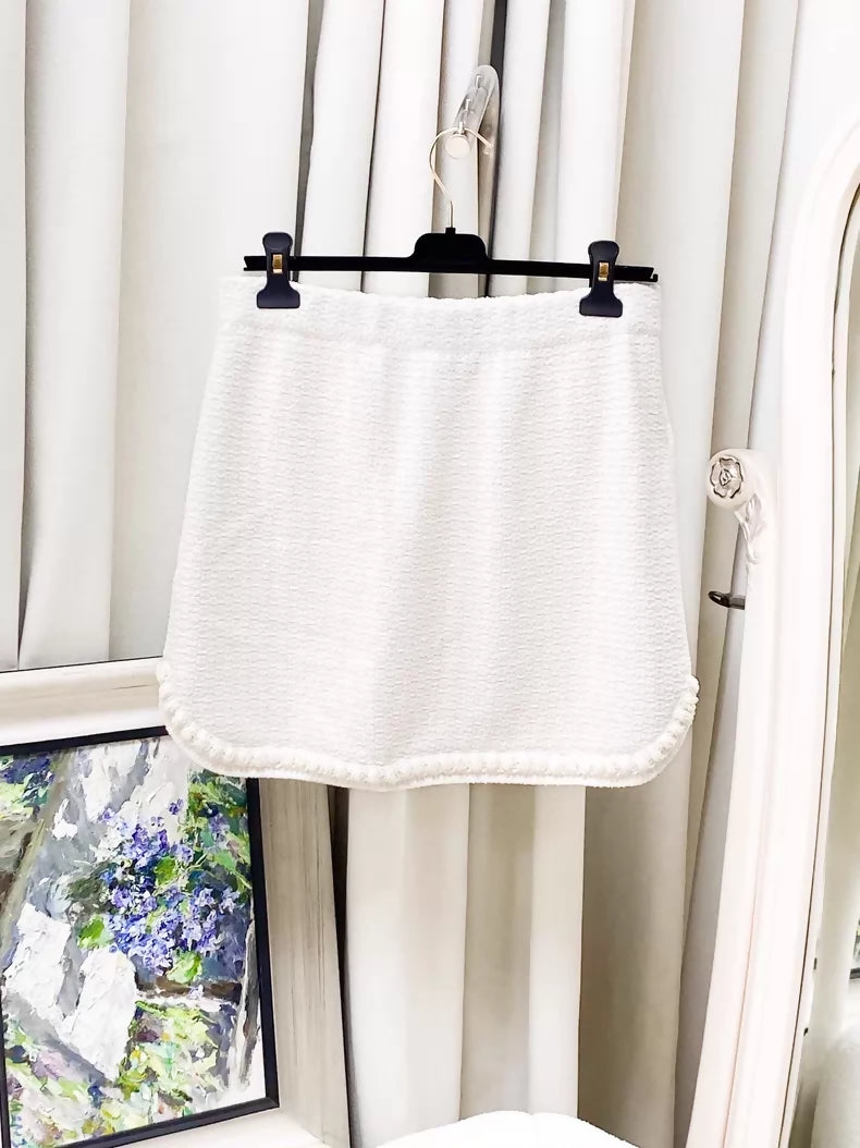 Chanel 25P White Knit Skirt
