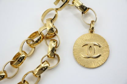 Chanel Vintage 54-71 Gold Plated Chunky Chain Large Coin Belt