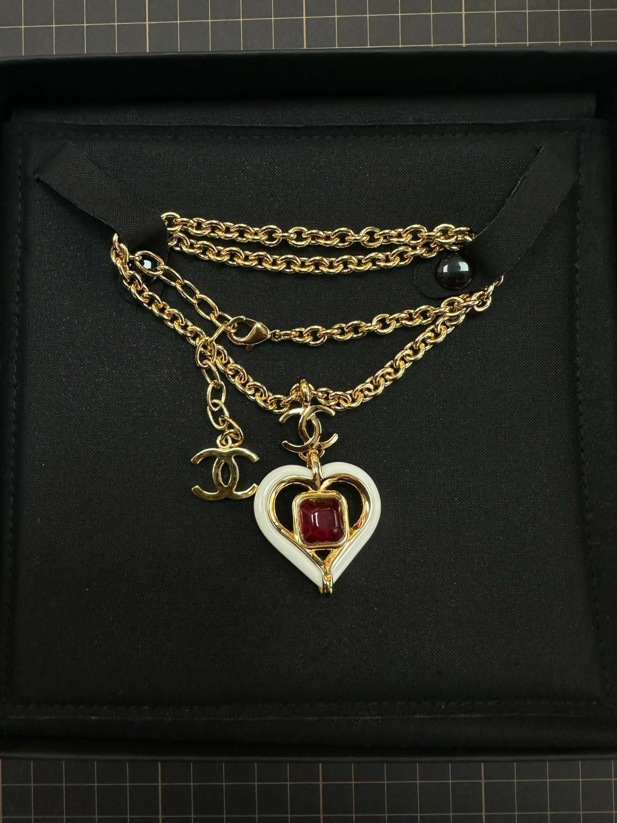 Chanel 2023 Gripoix & Metal Red and White Heart Necklace
