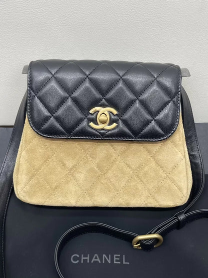 CHANEL 25A Suede Flap Bag