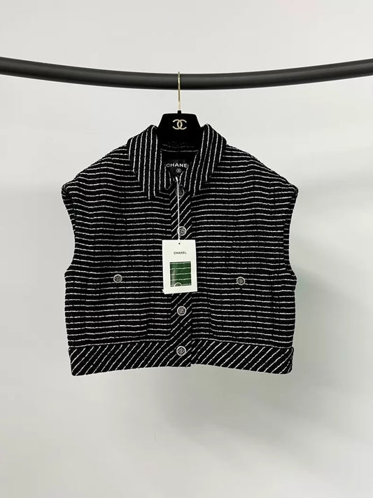 Chanel 23P new black and white striped vest