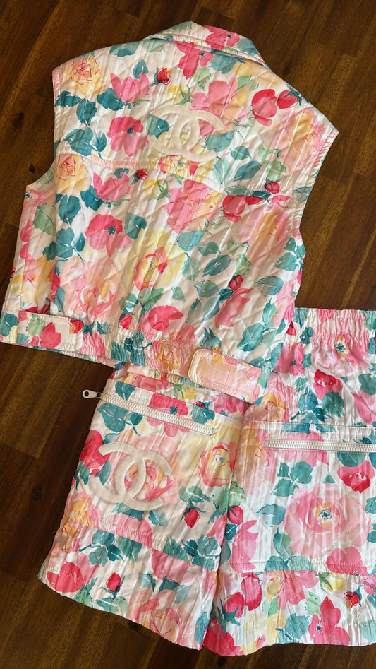 Chanel 1994 Cruise Vintage Multicolor Quilted Floral Print Sleeveless Vest and Shorts Set