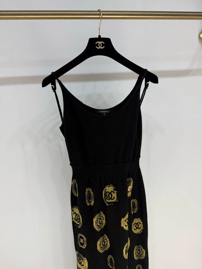 Chanel 21A black & gold cashmere dress