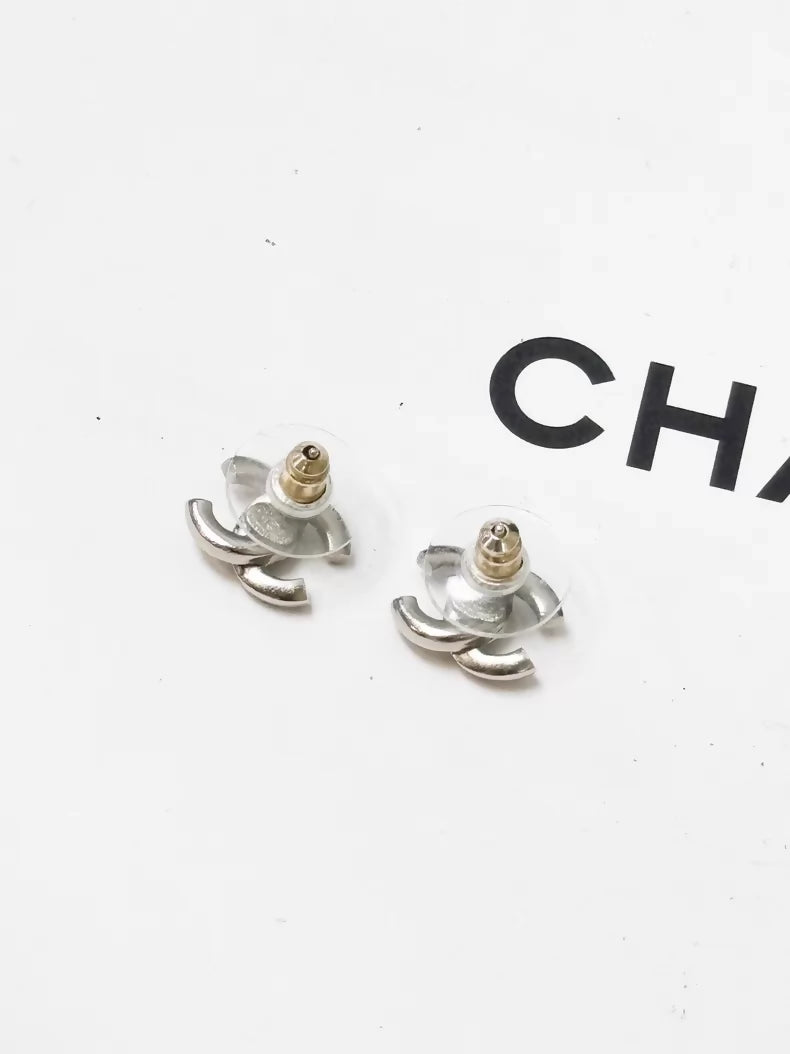 Chanel classic double C logo earrings