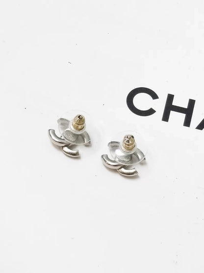 Chanel classic double C logo earrings