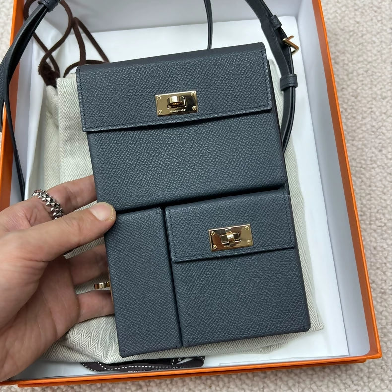 Hermes kelly Multi-pocket To Go Pouch Gris Misty Permabrass Hardware