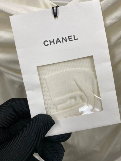 Chanel 16A ecru silk top