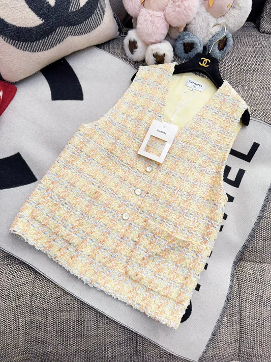 Chanel 25P yellow mixed color tweed vest