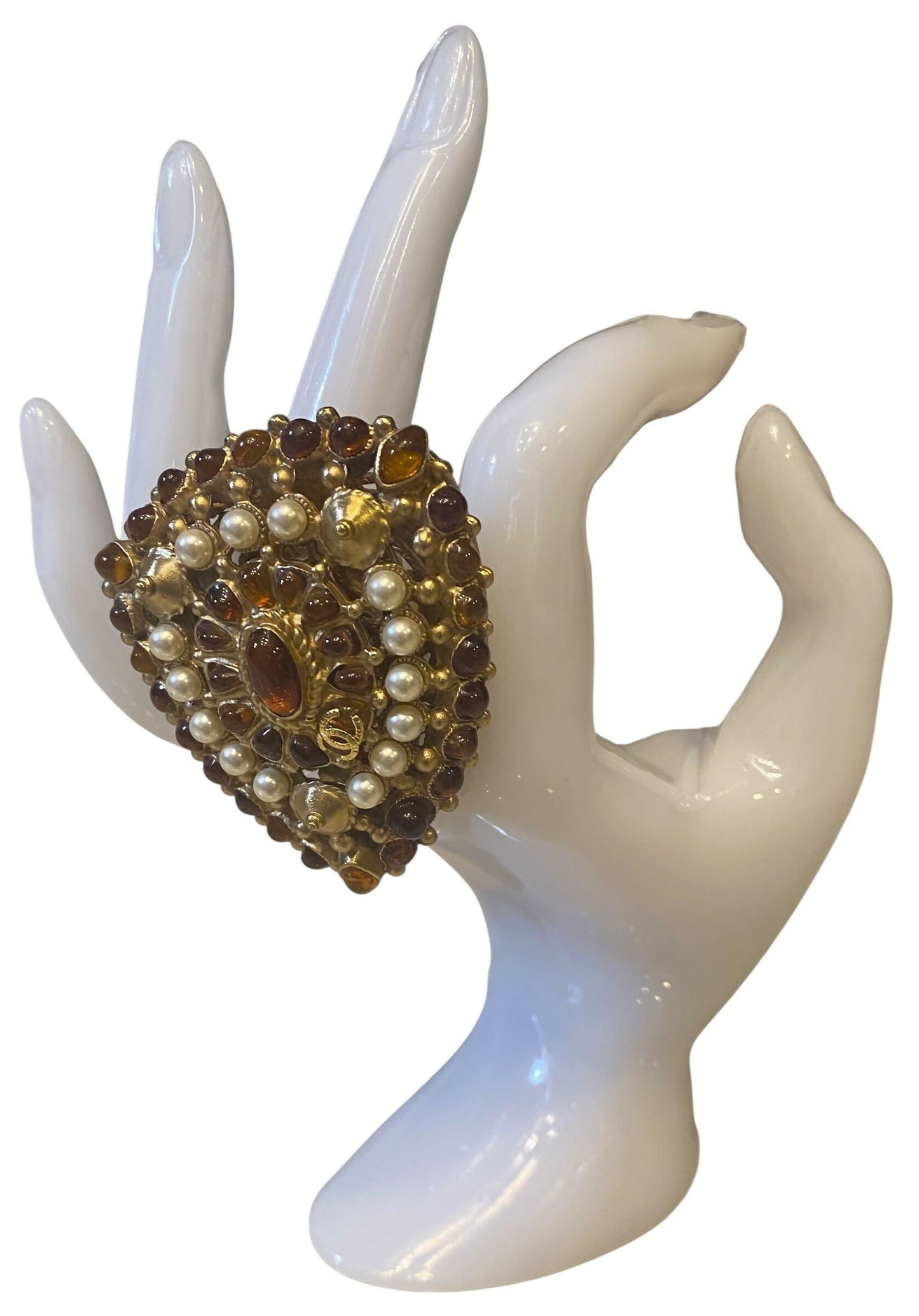 Rare XL 11C Saint Tropez Runway Statement Gold Gripoix Pearl Ring Size US 6 EU 52