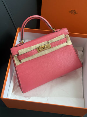 Hermès Mini Kelly II Rose Lip Chevre Leather with Gold Hardware