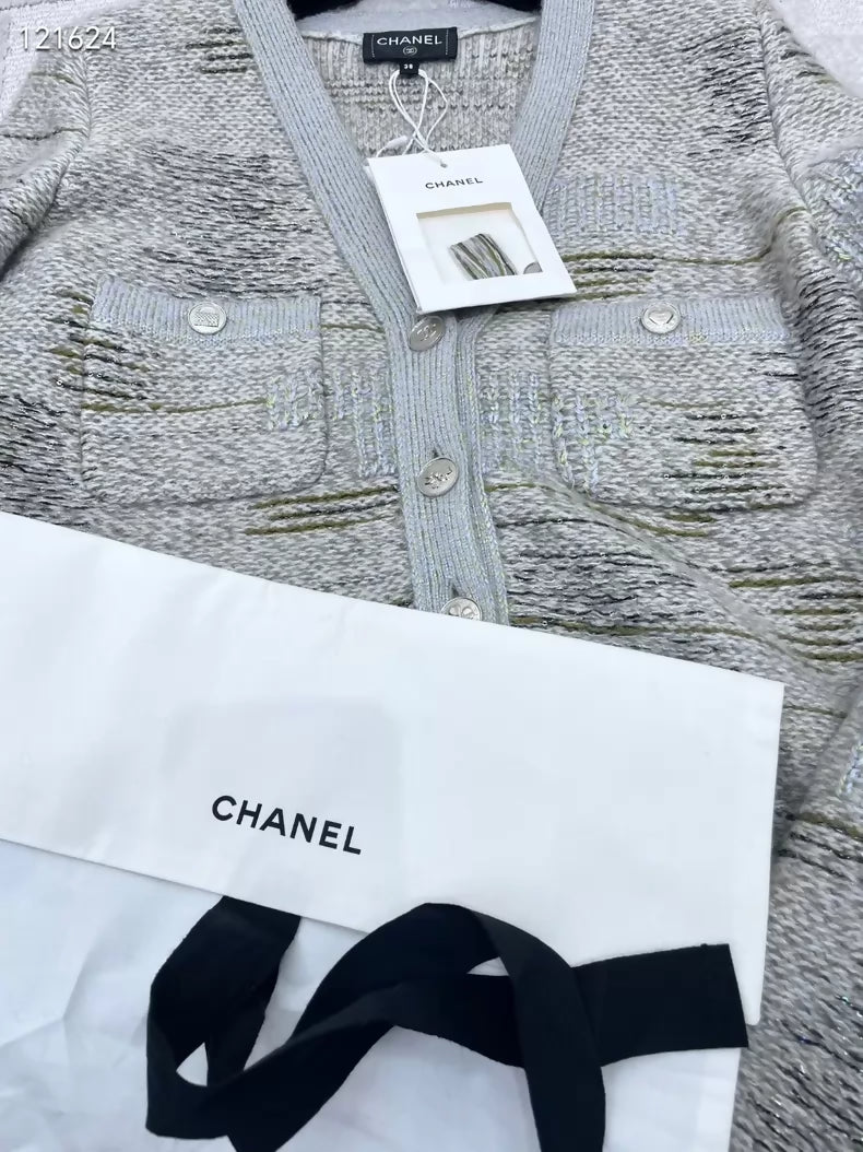 Chanel 25B shimmering knit cardigan