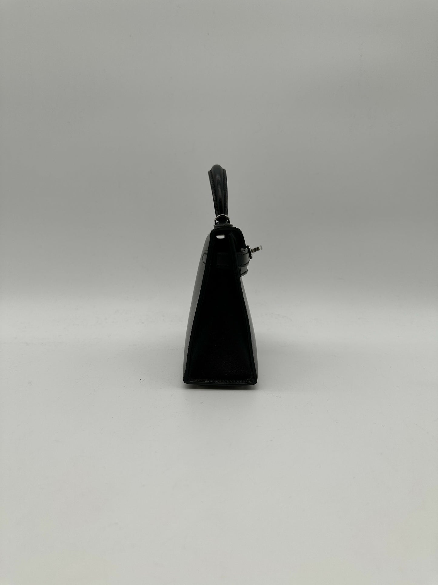 Hermès Kelly 20 Black Box PHW G 2026