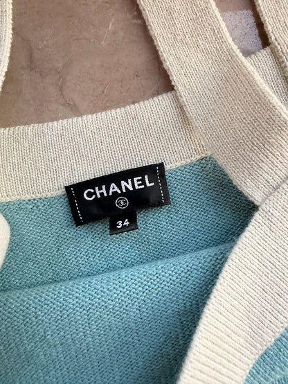 Chanel 25A blue & white top