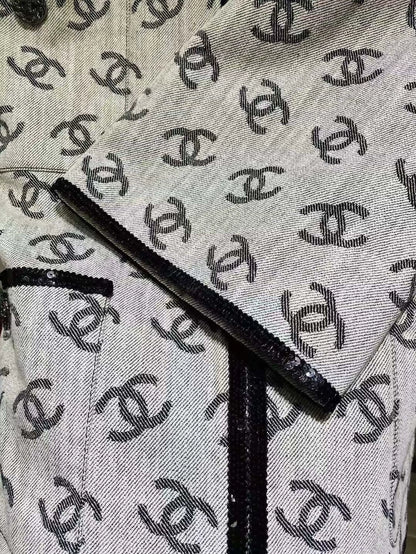 Chanel F36 grey denim jacket