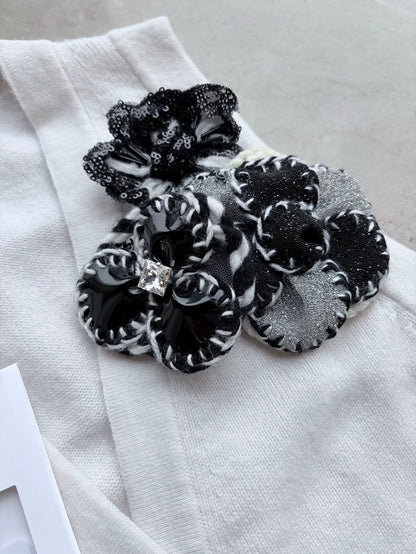 Chanel 23K White Camellia Knit Vest