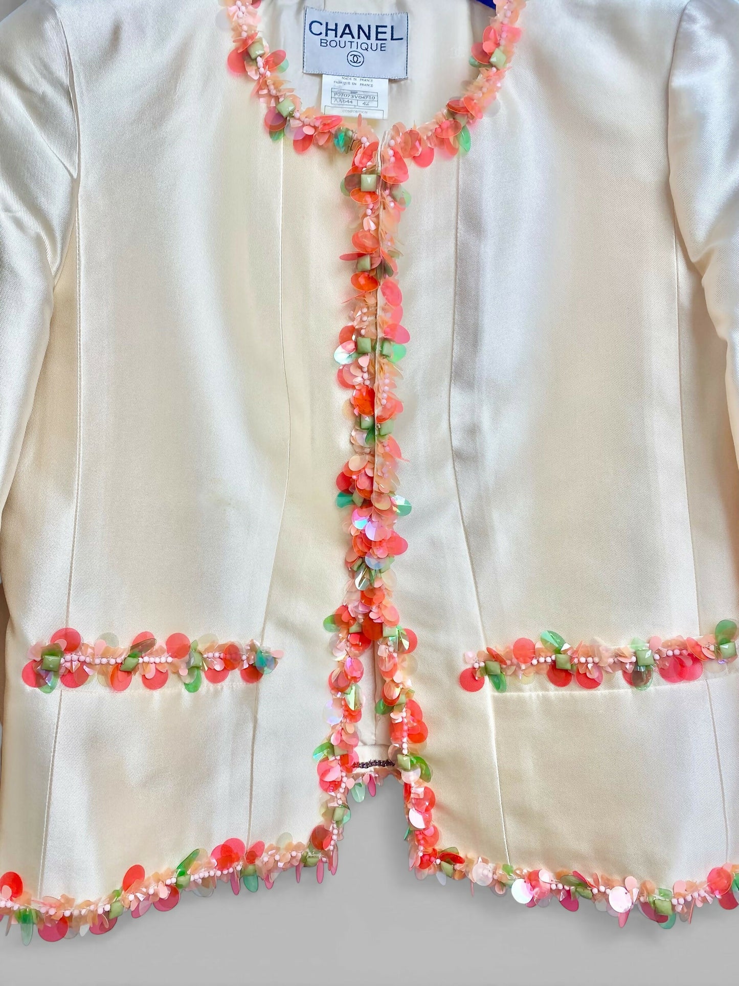 Vintage Chanel 96P Barbie Ivory Shantung Silk Sequin Beaded Pallets Jacket FR 42