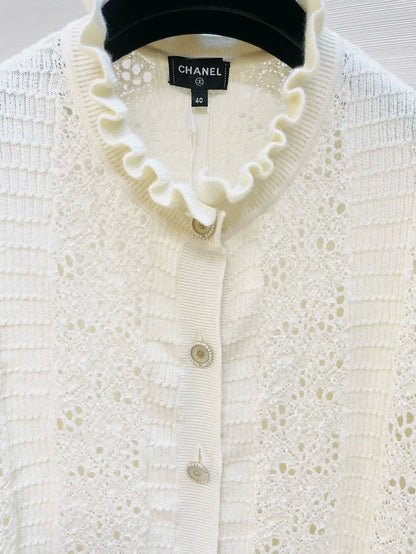 Chanel 25A cashmere cardigan