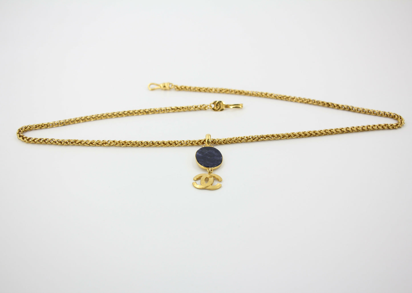 Chanel Vintage 95A Lapis Lazuli Marble Blue Oval Pendant Gold Plated Necklace