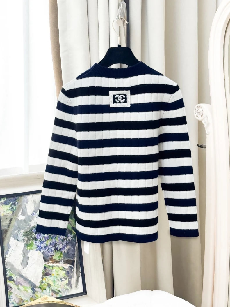 Chanel 26C blue and white striped cashmere top