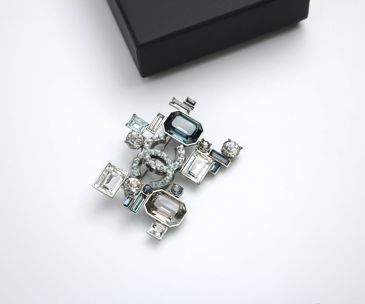 Chanel Vintage 05P Coloured Rhinestones Blue Brooch