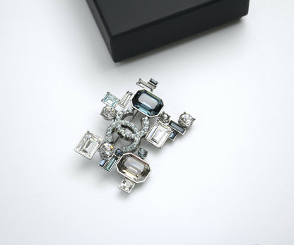 Chanel Vintage 05P Coloured Rhinestones Blue Brooch
