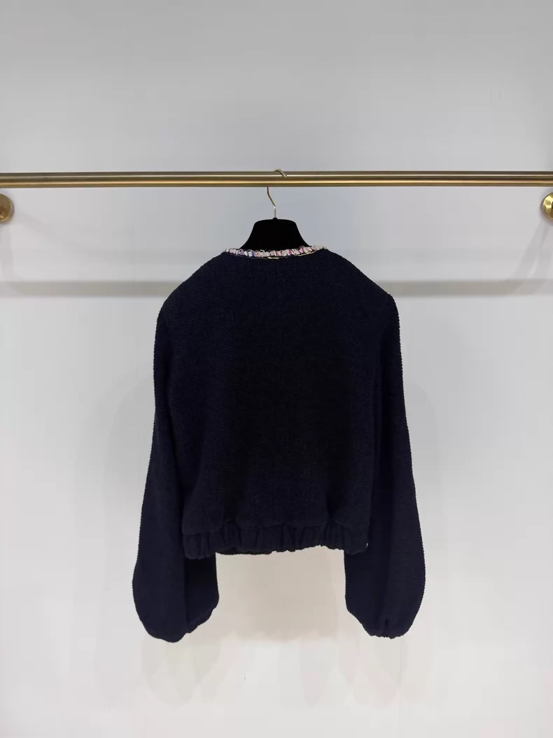 Chanel 21P tweed cardigan with two pockets