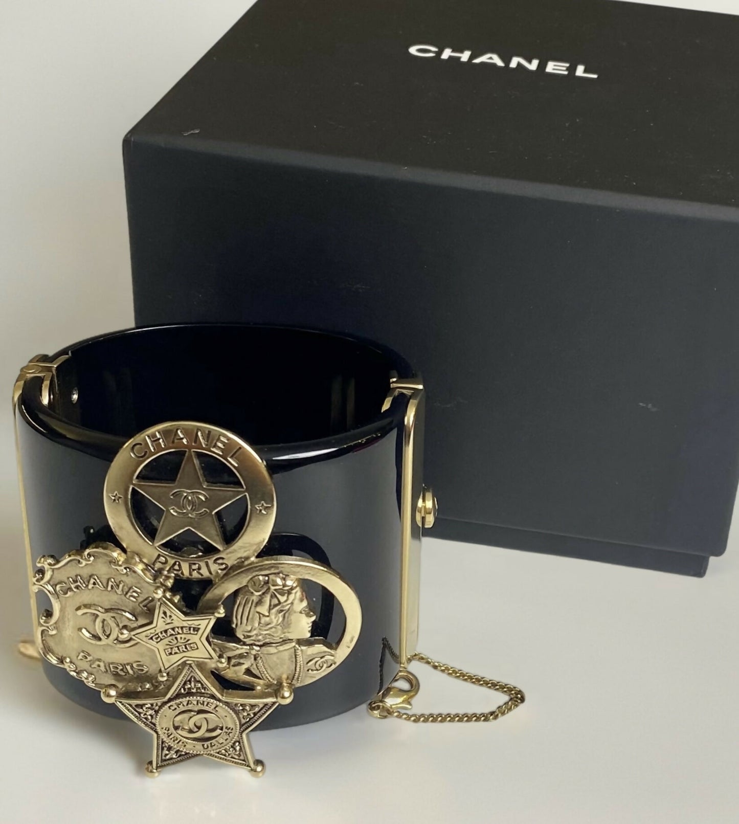 Rare Chanel 14A Paris Dallas Black Gold Wide Statement Cuff Bracelet
