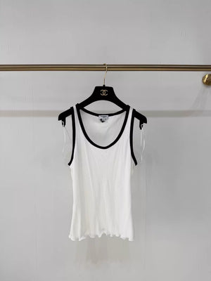 Chanel 26P white Tope