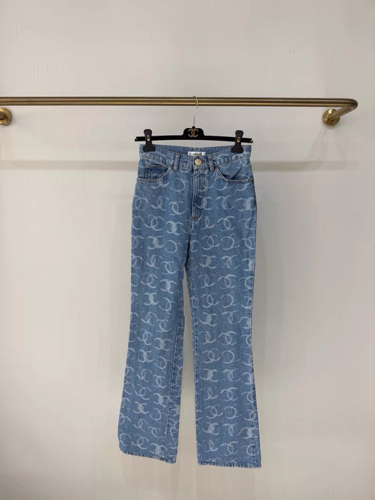 Chanel CC logo light blue jeans