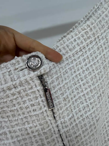 Chanel 25C white midi skirt