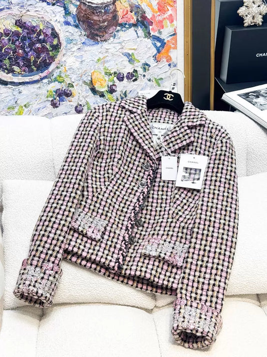 Chanel 23k grey-pink tweed jacket