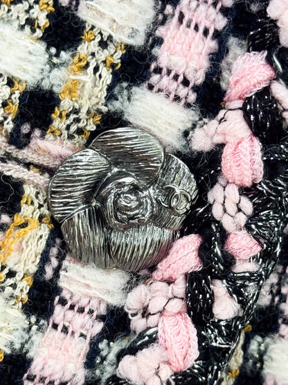 Chanel 23k grey-pink tweed jacket