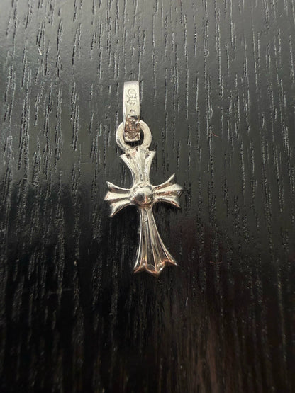 Chrome Hearts 18k Babyfat Cross Pendant
