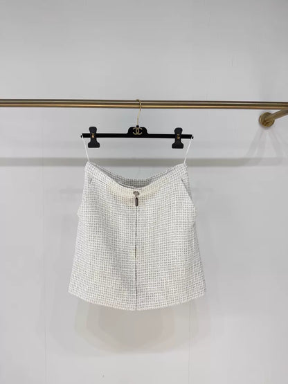 Chanel 25C white midi skirt
