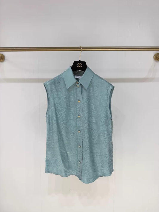 Chanel 25A green floral silk shirt