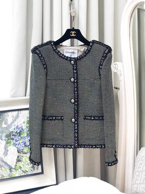 Chanel 16p blue colorful tweed jacket