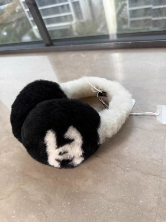 Chanel 25N black and white earmuffs