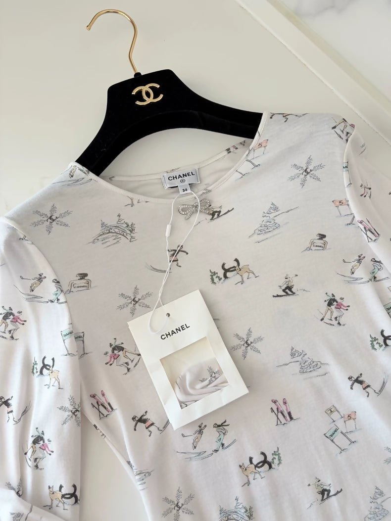 Chanel 25N Ski Print top