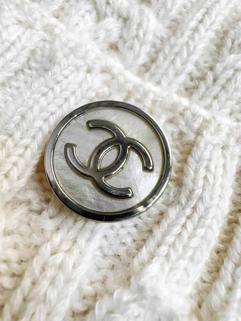 Chanel 23P ecru cardigan with pink trim