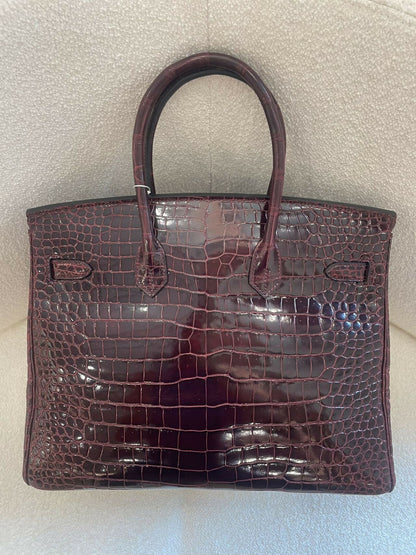 Hermès Birkin 35 Bordeaux / Burgundy Shiny Porosus Crocodile with Gold Hardware Square